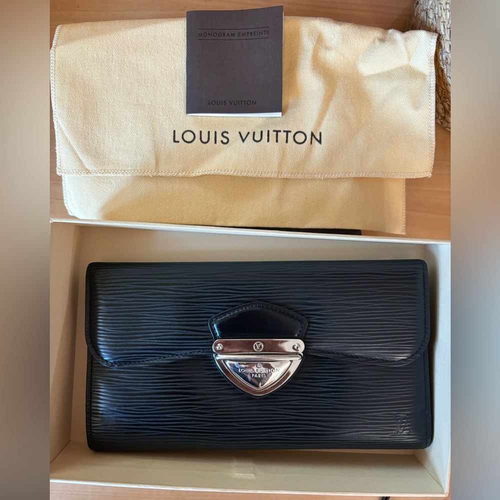 Louis Vuitton Black Epi Leather Eugenie Wallet Silver hardware w/ box & dust bag